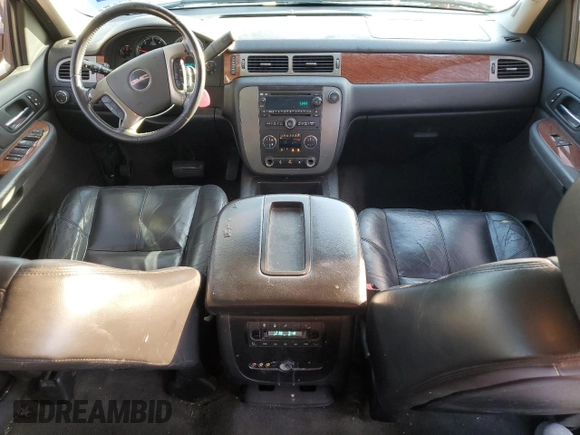 2008 GMC Yukon XL SLT with VIN 1GKFC16J98R132323, listed as a Copart auction lot 80393754 with 259,620 mi miles and Salvage Title. Bid and sale history available at carsss.com. Image 8.