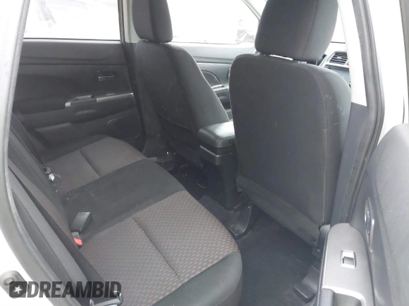 2019 Mitsubishi Outlander ES z VIN JA4AP3AUXKU020149, wystawiony jako IAAI lot #41126065 z przebiegiem 96 273 mil mil oraz . Historia ofert i sprzedaży dostępna na DreamBid. Obrazek 8.