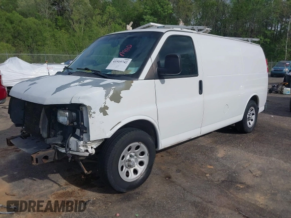 2014 Chevrolet Express Cargo z VIN 1GCSGAFX0E1155518, wystawiony jako IAAI lot #41915742 z przebiegiem 221 712 mil mil oraz . Historia ofert i sprzedaży dostępna na DreamBid. Obrazek 20.