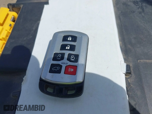 2013 Toyota Sienna XLE with VIN 5TDDK3DC0DS053480, listed as a IAAI auction lot 42207803 with Not Provided miles and . Bid and sale history available at DreamBid. Image 11.
