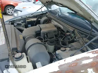 1999 Ford F-150 с VIN 1FTRF17W9XKC04297, выставлен на аукционе IAAI как лот 42746956 с пробегом 253 322 миль миль и . История ставок и продаж доступна на DreamBid. Изображение 20.
