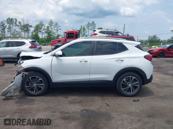 2020 Buick Encore GX Select with VIN KL4MMDSLXLB135560, listed as a IAAI auction lot 42589262 with 108,076 mi miles and . Bid and sale history available at DreamBid. Image 15.