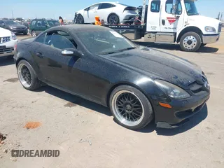 2006 Mercedes-Benz SLK 280 with VIN WDBWK54F86F102148, listed as a IAAI auction lot 42860504 with 128,388 mi miles and . Bid and sale history available at DreamBid. Image 1.