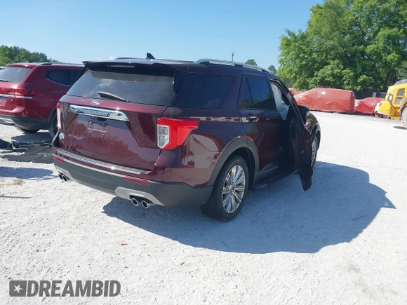 2022 Ford Explorer King Ranch with VIN 1FM5K7LC0NGA90372, listed as a IAAI auction lot 42063738 with 30,435 mi miles. Bid and sale history available at carsss.com. Image 4.