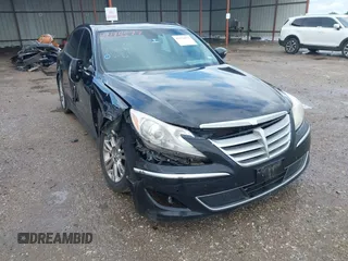 2013 Hyundai Genesis 3.8L z VIN KMHGC4DD9DU253791, wystawiony jako IAAI lot #42174577 z przebiegiem 162 259 mil mil oraz . Historia ofert i sprzedaży dostępna na DreamBid. Obrazek 1.