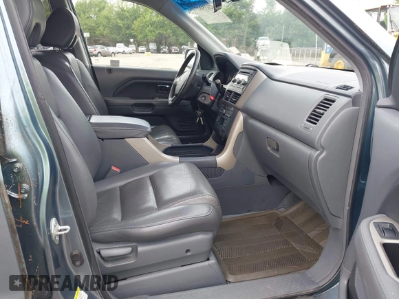 2007 Honda Pilot EX-L with VIN 2HKYF18597H505684, listed as a IAAI auction lot 42635027 with Not provided miles and . Bid and sale history available at DreamBid. Image 5.