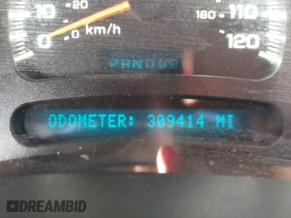 2003 GMC Sierra 1500HD SLE z VIN 1GTGC13U53F203980, wystawiony jako IAAI lot #41206524 z przebiegiem 309 414 mil mil oraz . Historia ofert i sprzedaży dostępna na DreamBid. Obrazek 16.