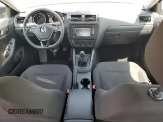 2015 Volkswagen Jetta S z VIN 3VW1K7AJ6FM421576, wystawiony jako Copart lot #57254285 z przebiegiem 82 677 mil mil oraz Szkoda całkowita • Salvage title. Historia ofert i sprzedaży dostępna na DreamBid. Obrazek 8.