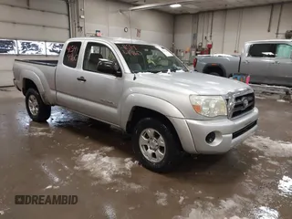 2005 Toyota Tacoma with VIN 5TEUX42NX5Z137161, listed as a IAAI auction lot 41544960 with 309,448 mi miles and . Bid and sale history available at DreamBid. Image 1.