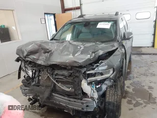 2021 GMC Acadia SLT z VIN 1GKKNMLS5MZ230427, wystawiony jako IAAI lot #41345085 z przebiegiem 59 084 mil mil oraz . Historia ofert i sprzedaży dostępna na DreamBid. Obrazek 11.