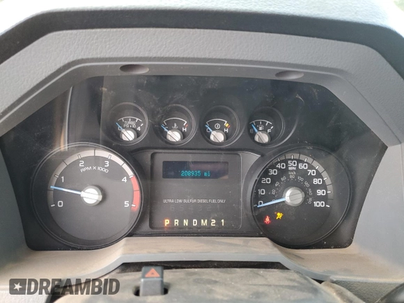 2013 Ford F-350 XL с VIN 1FT8W3DT7DEB17252, выставлен на аукционе Copart как лот 86815894 с пробегом 208 935 миль миль и Списание • Salvage title. История ставок и продаж доступна на DreamBid. Изображение 9.