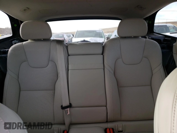 2020 Volvo XC60 Inscription with VIN YV4A22RLXL1579663, listed as a Copart auction lot 84971664 with 28,808 mi miles and Salvage title. Bid and sale history available at DreamBid. Image 10.