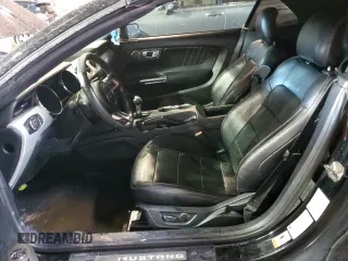 2016 Ford Mustang GT Premium z VIN 1FATP8FF0G5216727, wystawiony jako Copart lot #80497454 z przebiegiem Nie podano mil oraz Szkoda całkowita • Salvage title. Historia ofert i sprzedaży dostępna na DreamBid. Obrazek 7.