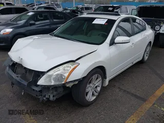 2010 Nissan Altima 3.5 SR with VIN 1N4BL2AP4AN558709, listed as a IAAI auction lot 41755581 with 175,006 mi miles. Bid and sale history available at carsss.com. Image 18.