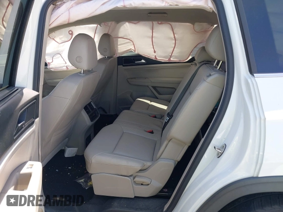 2018 Volkswagen Atlas SE with VIN 1V2DR2CA3JC580575, listed as a IAAI auction lot 41939880 with 66,526 mi miles and . Bid and sale history available at DreamBid. Image 8.