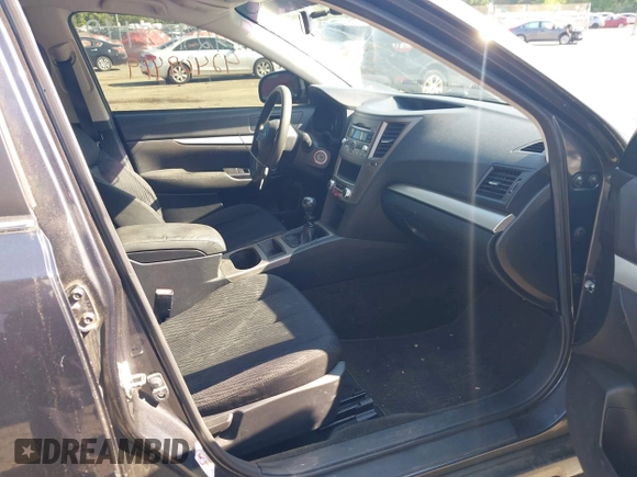 2012 Subaru Outback 2.5i z VIN 4S4BRBAC5C1201938, wystawiony jako IAAI lot #42409419 z przebiegiem 245 611 mil mil oraz . Historia ofert i sprzedaży dostępna na DreamBid. Obrazek 5.