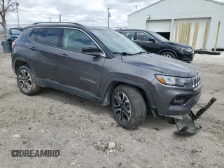 2022 Jeep Compass Limited with VIN 3C4NJDCB0NT105364, listed as a Copart auction lot 51737105 with 69,208 mi miles and Salvage title. Bid and sale history available at DreamBid. Image 4.