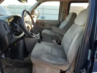 2005 Chevrolet Express Cargo Van YF7 Upfitter with VIN 1GBFG15T151233714, listed as a Copart auction lot 82413694 with 299,509 mi miles and Salvage Title. Bid and sale history available at carsss.com. Image 7.
