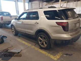 2013 Ford Explorer Limited z VIN 1FM5K8F81DGC06481, wystawiony jako IAAI lot #41450796 z przebiegiem 173 488 mil mil oraz . Historia ofert i sprzedaży dostępna na DreamBid. Obrazek 3.