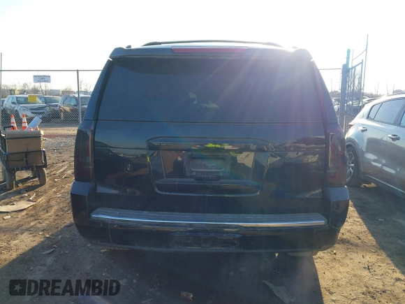 2018 GMC Yukon Denali with VIN 1GKS2CKJ7JR314465, listed as a IAAI auction lot 41763673 with 170,845 mi miles. Bid and sale history available at carsss.com. Image 17.