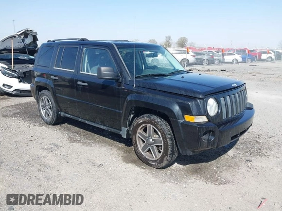 2009 Jeep Patriot Sport z VIN 1J4FF28B19D237025, wystawiony jako IAAI lot #41828514 z przebiegiem 141 410 mil mil oraz . Historia ofert i sprzedaży dostępna na DreamBid. Obrazek 1.
