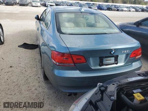 2008 BMW 3 Series 328xi z VIN WBAWC33508PD09383, wystawiony jako Copart lot #77994954 z przebiegiem 136 592 mil mil oraz Szkoda całkowita • Salvage title. Historia ofert i sprzedaży dostępna na DreamBid. Obrazek 6.