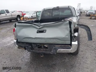 2022 Toyota Tacoma 4WD SR with VIN 3TMCZ5AN3NM528100, listed as a IAAI auction lot 41538608 with 23,917 mi miles. Bid and sale history available at carsss.com. Image 6.