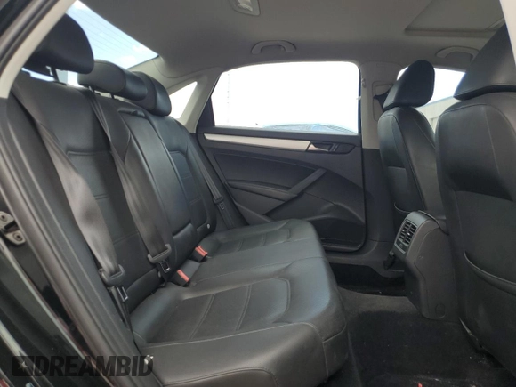2013 Volkswagen Passat SE с VIN 1VWBH7A36DC062121, выставлен на аукционе Copart как лот 63280065 с пробегом 132 073 миль миль и Списание • Salvage title. История ставок и продаж доступна на DreamBid. Изображение 10.