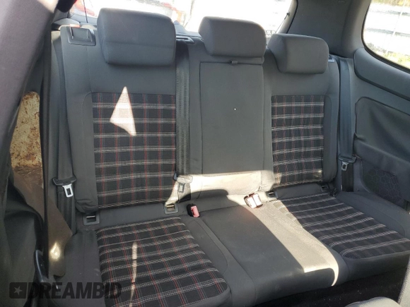 2007 Volkswagen GTI z VIN WVWEV71K77W024254, wystawiony jako Copart lot #50545045 z przebiegiem 169 369 mil mil oraz Szkoda całkowita • Salvage title. Historia ofert i sprzedaży dostępna na DreamBid. Obrazek 10.