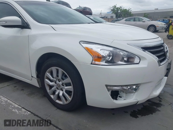 2013 Nissan Altima 2.5 S with VIN 1N4AL3AP7DC256039, listed as a IAAI auction lot 42075241 with 216,625 mi miles and . Bid and sale history available at carsss.com. Image 6.