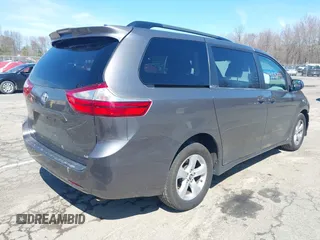 2018 Toyota Sienna LE Auto Access Seat with VIN 5TDKZ3DC1JS946224, listed as a IAAI auction lot 41935799 with 109,757 mi miles and . Bid and sale history available at DreamBid. Image 4.