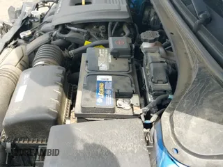 2017 Hyundai Elantra SE z VIN KMHD84LF1HU369466, wystawiony jako IAAI lot #42448557 z przebiegiem 131 367 mil mil oraz . Historia ofert i sprzedaży dostępna na DreamBid. Obrazek 20.