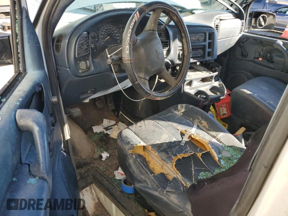2004 Chevrolet Astro Cargo z VIN 1GCDM19X74B117502, wystawiony jako Copart lot #87210454 z przebiegiem Nie podano mil oraz Szkoda całkowita • Salvage title. Historia ofert i sprzedaży dostępna na DreamBid. Obrazek 8.