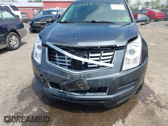 2013 Cadillac SRX Luxury Collection with VIN 3GYFNGE32DS515355, listed as a IAAI auction lot 42018302 with 114,547 mi miles. Bid and sale history available at carsss.com. Image 6.
