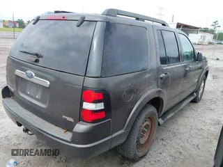 2007 Ford Explorer XLT with VIN 1FMEU63E37UA69638, listed as a IAAI auction lot 42458963 with 235,912 mi miles and . Bid and sale history available at DreamBid. Image 4.