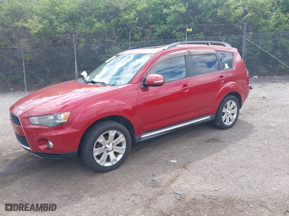 2011 Mitsubishi Outlander SE with VIN JA4AS3AW8BU008159, listed as a IAAI auction lot 42059678 with 106,690 mi miles. Bid and sale history available at carsss.com. Image 2.