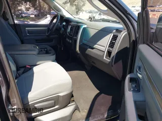2013 Ram 1500 SLT z VIN 1C6RR6GPXDS534949, wystawiony jako IAAI lot #41959868 z przebiegiem 170 582 mil mil oraz . Historia ofert i sprzedaży dostępna na DreamBid. Obrazek 5.