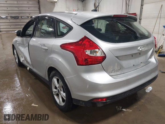 2014 Ford Focus SE with VIN 1FADP3K28EL424177, listed as a IAAI auction lot 41677768 with 104,279 mi miles. Bid and sale history available at carsss.com. Image 3.