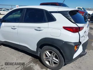 2020 Hyundai Kona SE with VIN KM8K12AA7LU424244, listed as a IAAI auction lot 42081675 with 35,251 mi miles. Bid and sale history available at carsss.com. Image 17.