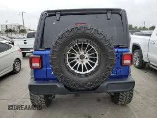 2020 Jeep Wrangler Unlimited Sport S with VIN 1C4HJXDN3LW181949, listed as a Copart auction lot 62301625 with 50,091 mi miles and Salvage title. Bid and sale history available at DreamBid. Image 6.