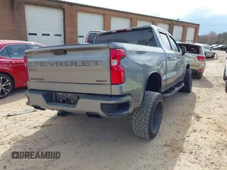 2021 Chevrolet Silverado 1500 RST with VIN 1GCUYEED8MZ430721, listed as a IAAI auction lot 41723684 with 58,266 mi miles. Bid and sale history available at carsss.com. Image 4.
