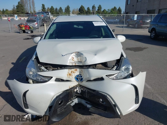 2017 Toyota Prius v Two with VIN JTDZN3EU9HJ066736, listed as a IAAI auction lot 42025100 with 89,082 mi miles. Bid and sale history available at carsss.com. Image 6.