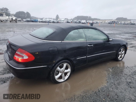2005 Mercedes-Benz CLK 320 with VIN WDBTK65J45F163068, listed as a Copart auction lot 80298274 with 130,785 mi miles and Salvage Title. Bid and sale history available at DreamBid. Image 3.
