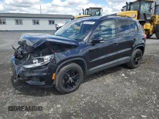 2016 Volkswagen Tiguan S z VIN WVGBV7AX8GW583337, wystawiony jako Copart lot #56542375 z przebiegiem 120 605 mil mil oraz Szkoda całkowita • Salvage title. Historia ofert i sprzedaży dostępna na DreamBid. Obrazek 1.