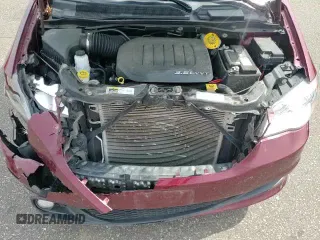 2018 Dodge Grand Caravan SXT z VIN 2C4RDGCG3JR326735, wystawiony jako Copart lot #70575815 z przebiegiem 81 073 mil mil oraz Szkoda całkowita • Salvage title. Historia ofert i sprzedaży dostępna na DreamBid. Obrazek 14.