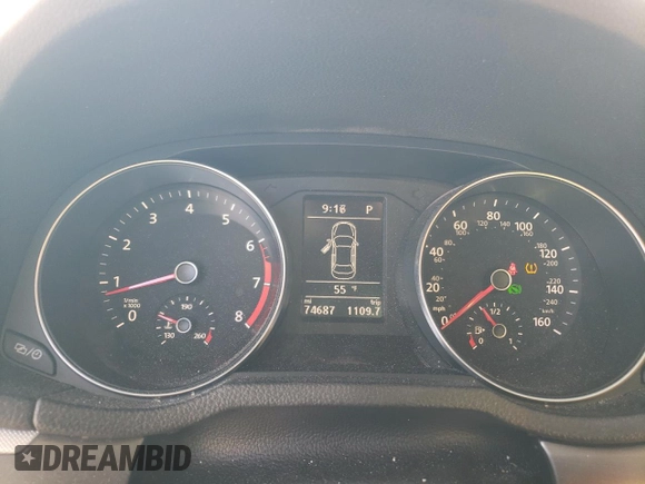 2018 Volkswagen Passat S z VIN 1VWAA7A3XJC045947, wystawiony jako Copart lot #51825425 z przebiegiem 74 687 mil mil oraz Szkoda całkowita • Salvage title. Historia ofert i sprzedaży dostępna na DreamBid. Obrazek 9.