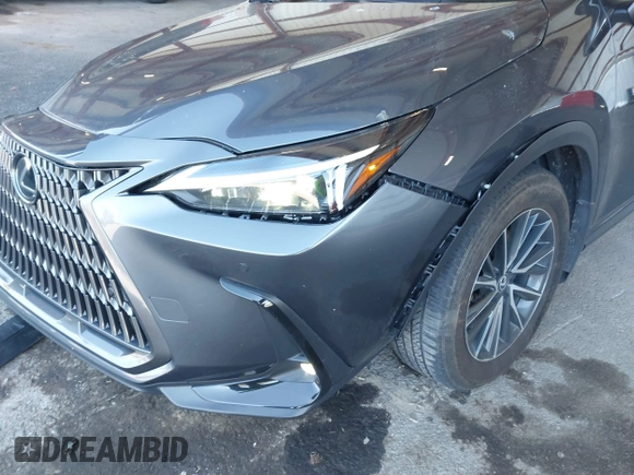 2024 Lexus NX with VIN 2T2GGCEZ6RC038902, listed as a IAAI auction lot 41902076 with 22,647 mi miles. Bid and sale history available at carsss.com. Image 17.