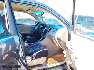 2006 Toyota Highlander with VIN JTEGP21A460109269, listed as a IAAI auction lot 41377263 with 322,251 mi miles. Bid and sale history available at carsss.com. Image 5.