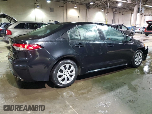 2021 Toyota Corolla LE with VIN 5YFEPMAEXMP172812, listed as a Copart auction lot 52757255 with 69,482 mi miles and Clean Title. Bid and sale history available at carsss.com. Image 3.