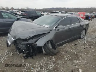2017 Lincoln MKZ Reserve z VIN 3LN6L5EC0HR642257, wystawiony jako Copart lot #82097354 z przebiegiem 42 167 mil mil oraz Szkoda całkowita • Salvage title. Historia ofert i sprzedaży dostępna na DreamBid. Obrazek 1.